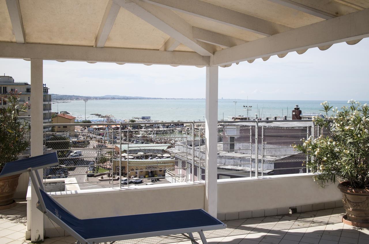 Residence Adriatico Gabicce Mare Exterior photo
